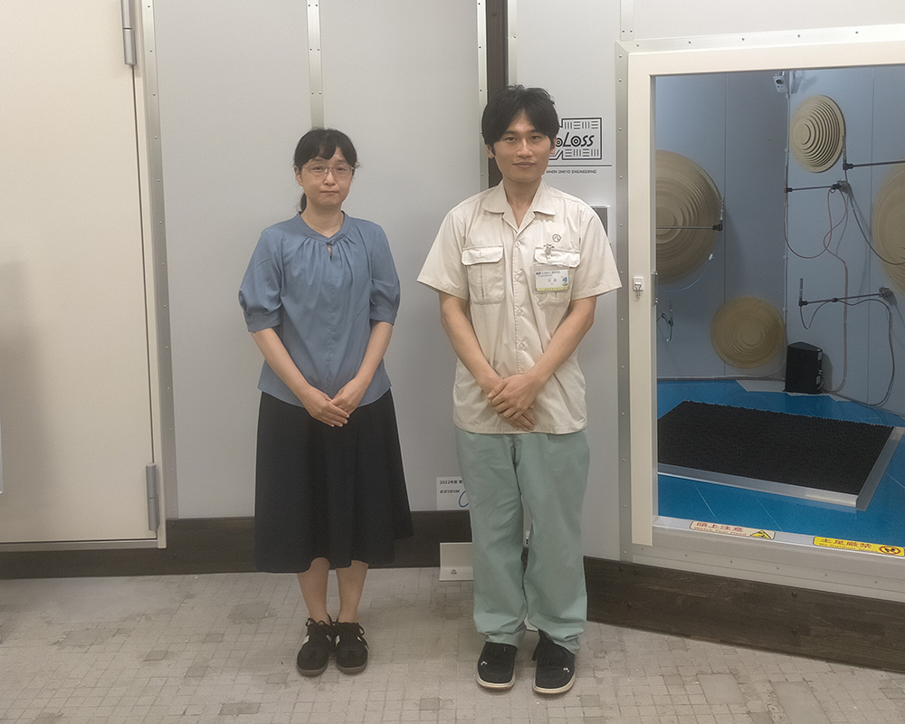 左：野々部室長　右：安藤研究員