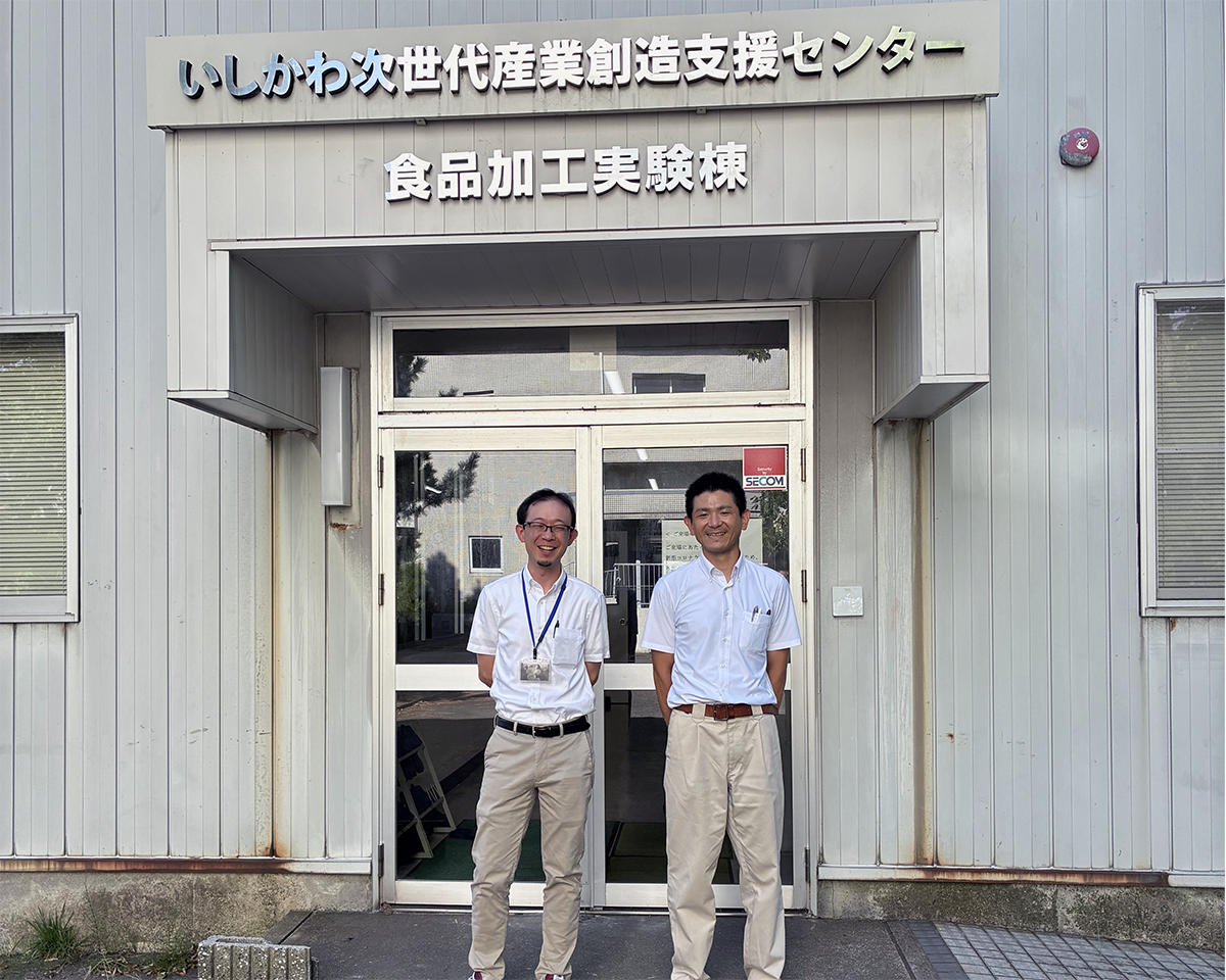 左：辻さん　右：山崎さん