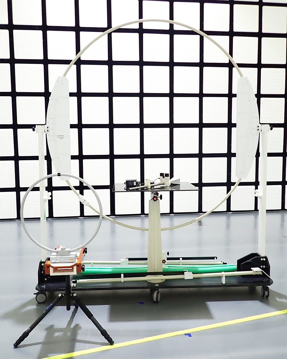 ループアンテナとラージループアンテナ