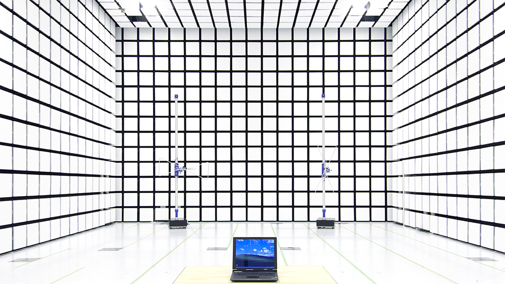 No.64 電子機器のEMC評価について