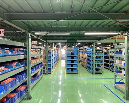 LED照明を導入した作業空間